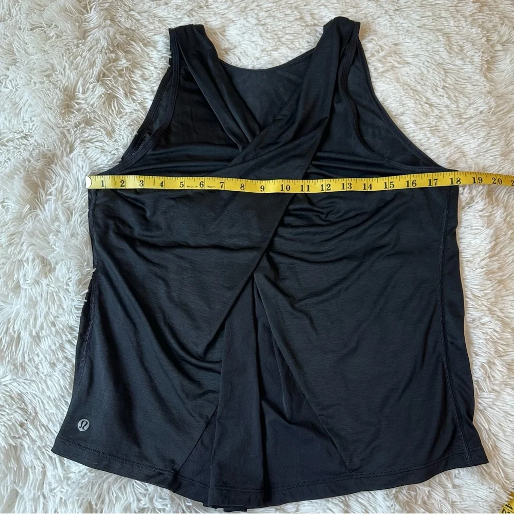 LULULEMON Soul Stride Black Tank Top Size 8 Draped Open Back Workout Yoga